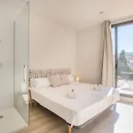 Flateli - Exclusivo Plaça Catalunya 4-1